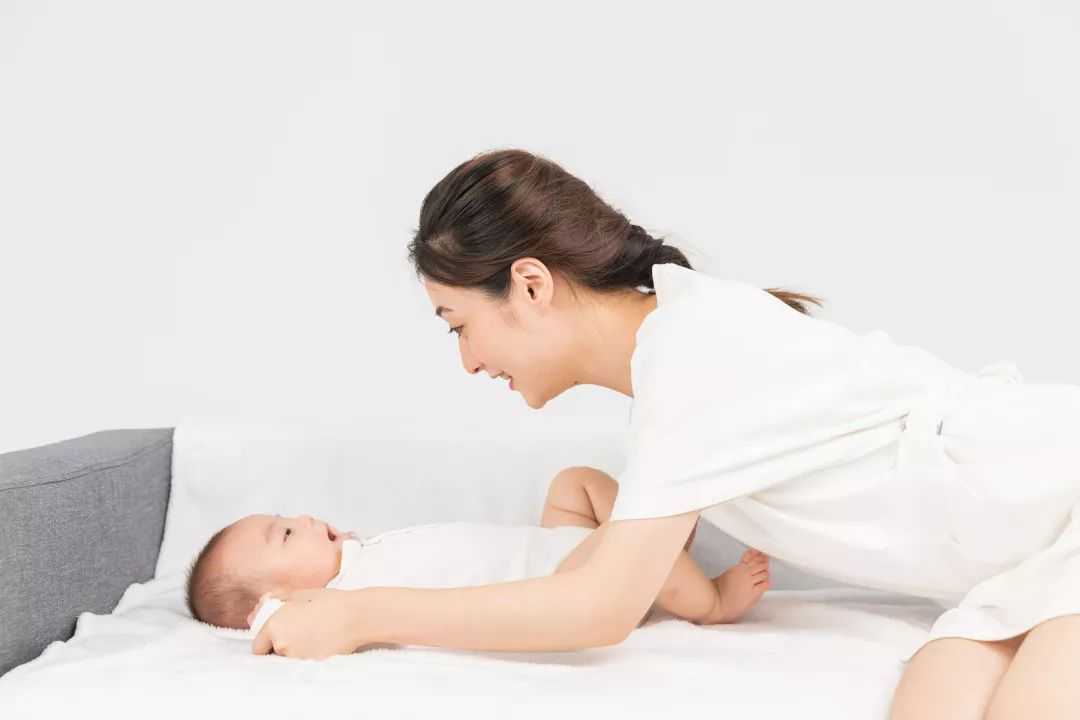 各位宝妈知道亲喂苏州代怀生子过程5分钟能吸多少母乳吗？